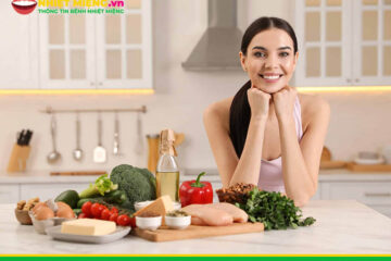 Bị nhiệt miệng ăn gì nhanh khỏi?
